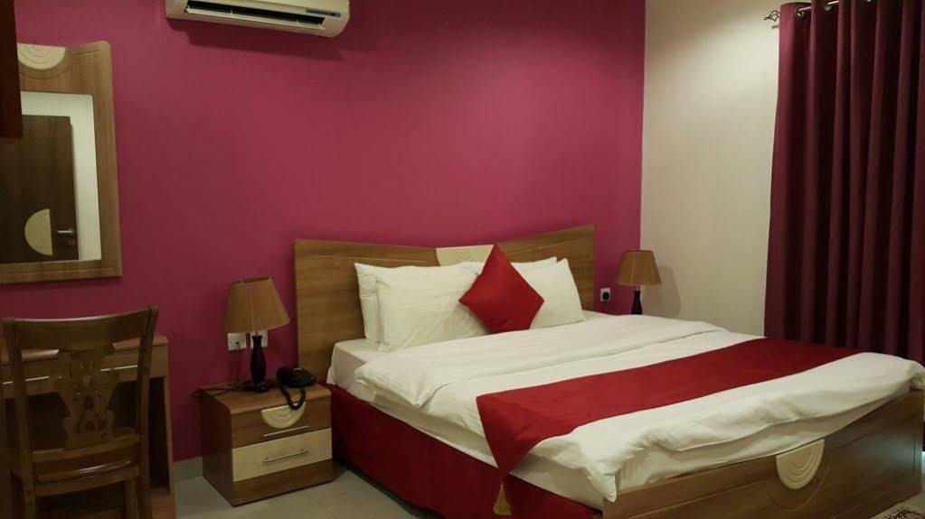 Al Manaf Hotel Suites Muscat Exterior foto