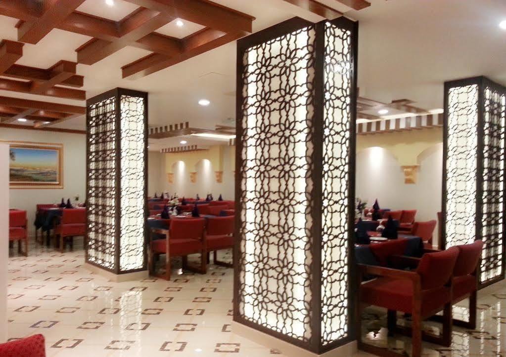 Al Manaf Hotel Suites Muscat Exterior foto