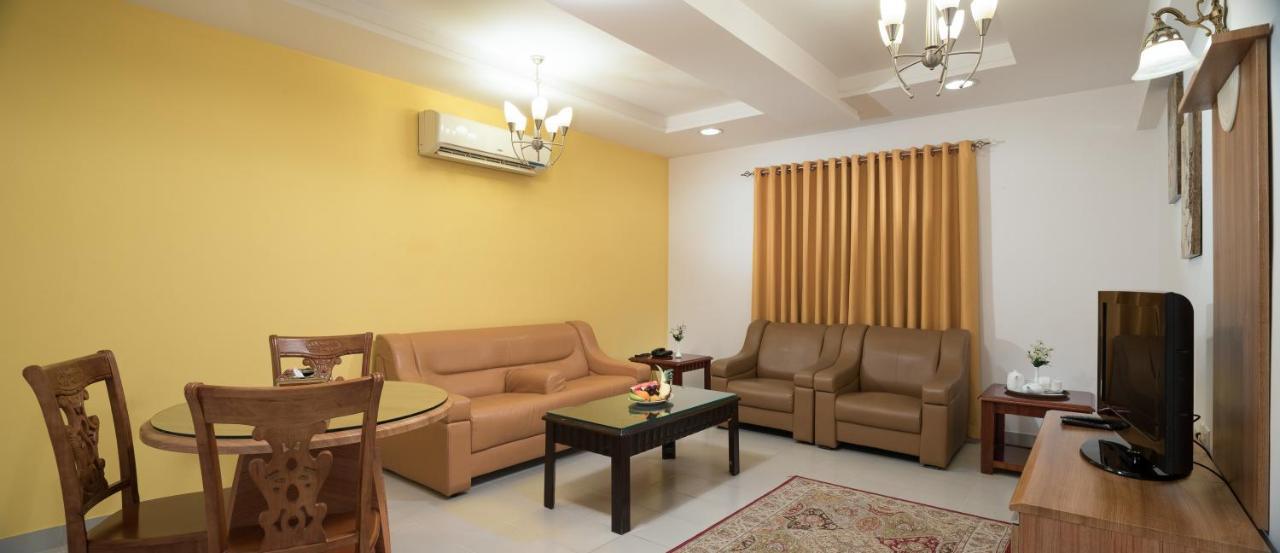 Al Manaf Hotel Suites Muscat Exterior foto